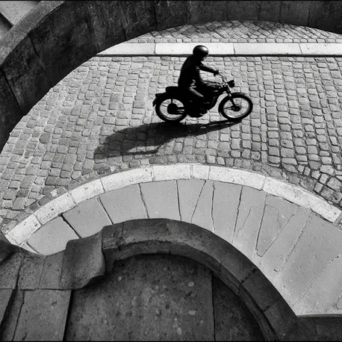 Midjourney Street Photography Prompts 19